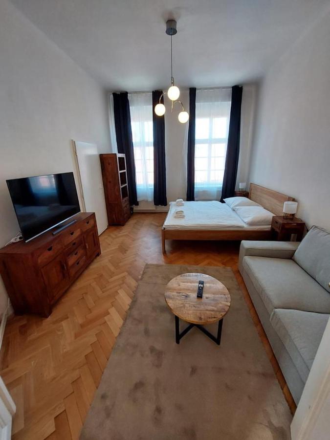 Zelezna - Old Town View Residence Praga Zewnętrze zdjęcie